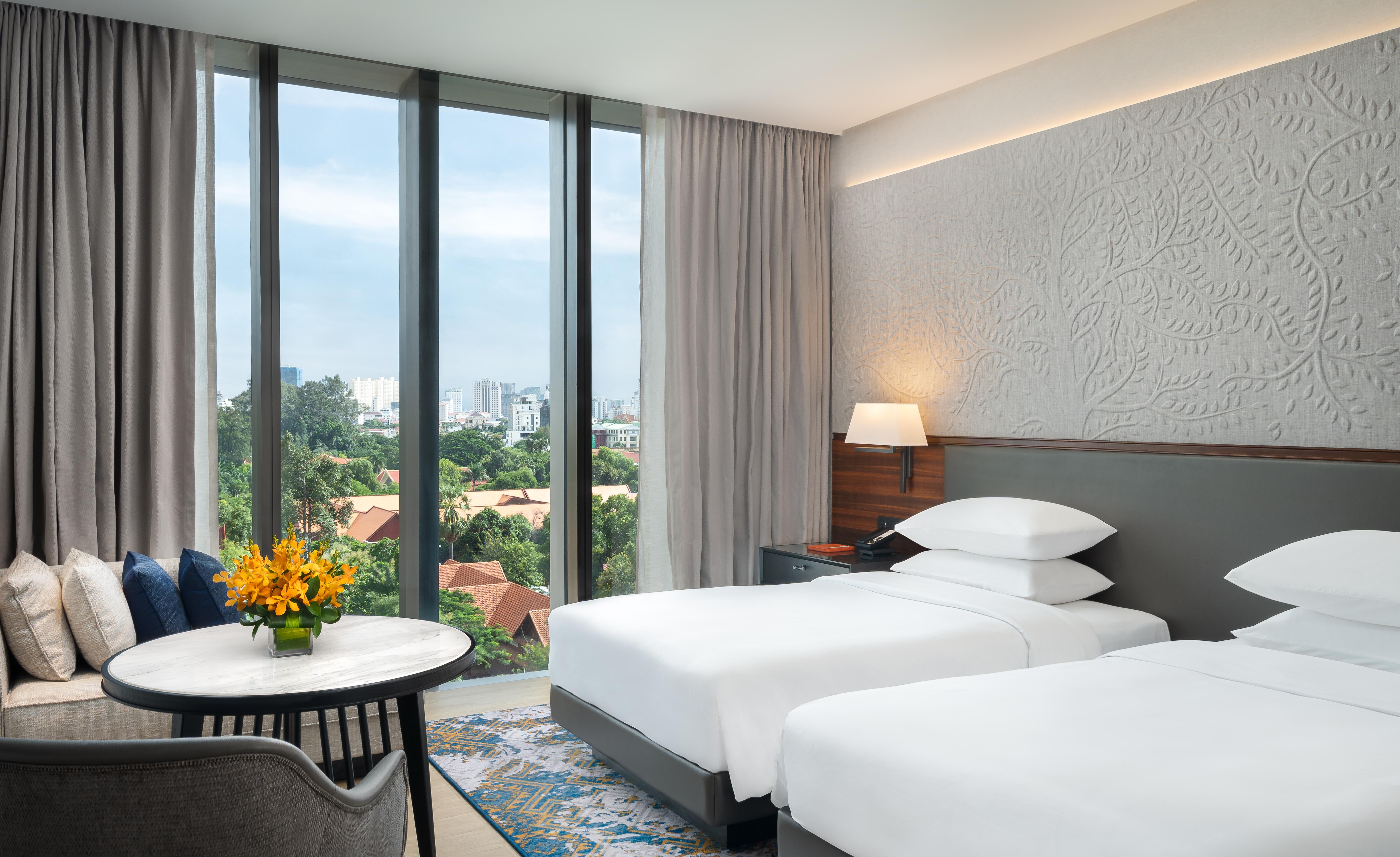 Hotel Hyatt Regency Phnom Penh Esterno foto